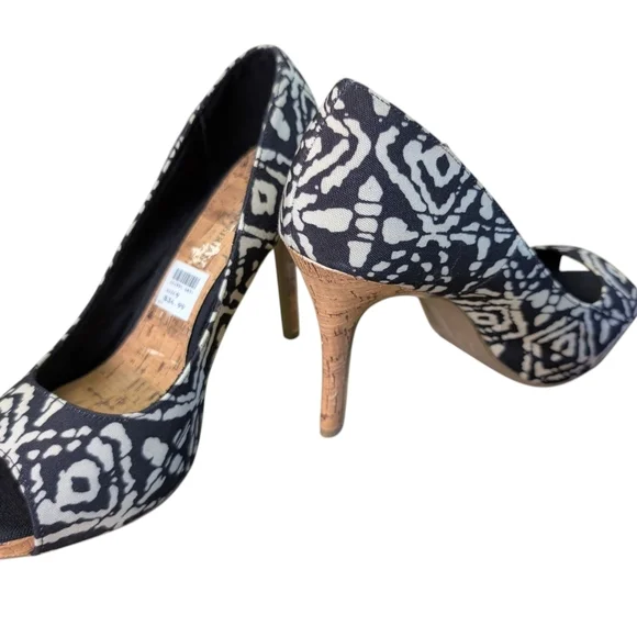 Christian Siriano Size 9 Stylish Black White Peep Open Toe Cork Heels Pattern - Picture 5 of 10